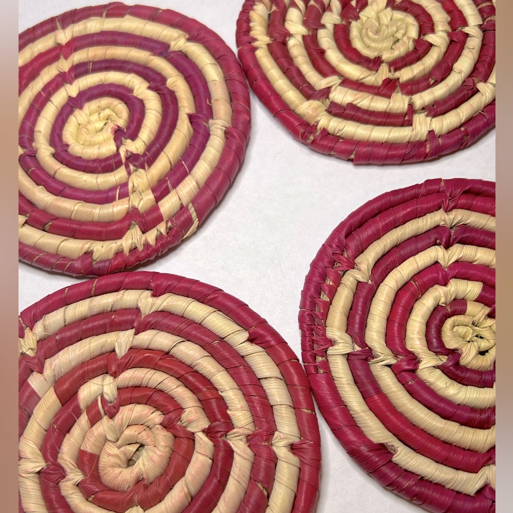 Set Of 4 Boho Bohemian Woven Magenta And Natural Drink‎ Coasters Tablewear